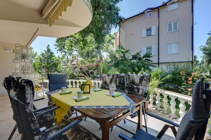 Ferienwohnung Ferienwohnung_nur_500_Meter_bis_zum_Sandstrand_mit_WLAN,_BBQ,_Garten_mit_Kinderschaukel_main_image