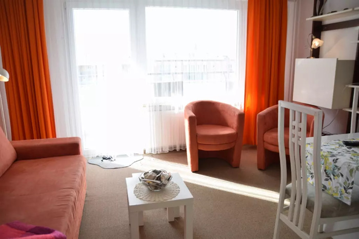 Ferienwohnung Einfaches_2-Zimmer-Appartement_mit_Balkon.__image_1