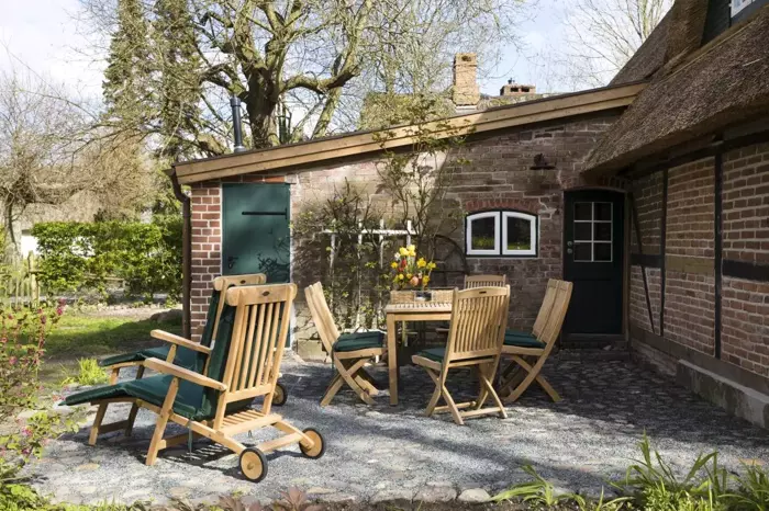 Cottage / kl. Landhaus Kleinod_unter_Reet_mit_historischem_Kaminofen_und_traumhaften_Garten__image_23