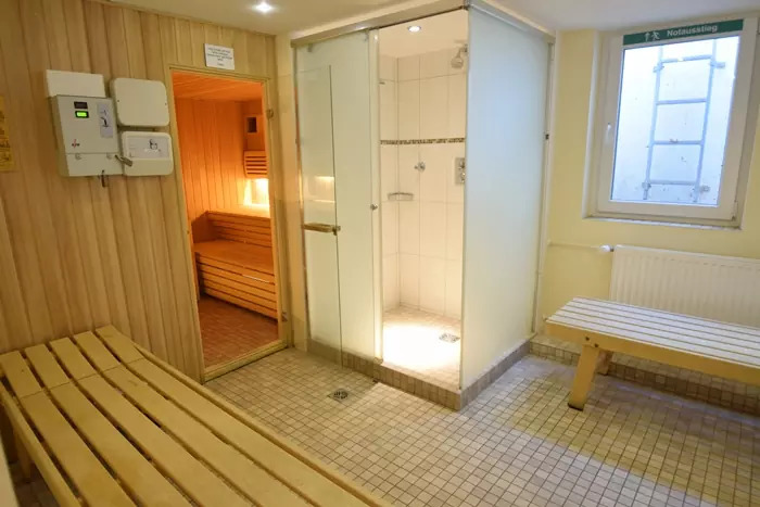 Ferienwohnung 2-Zimmer-Appartement_im_1._Obergeschoss_mit_Hallenschwimmbad_und_Sauna._image_16